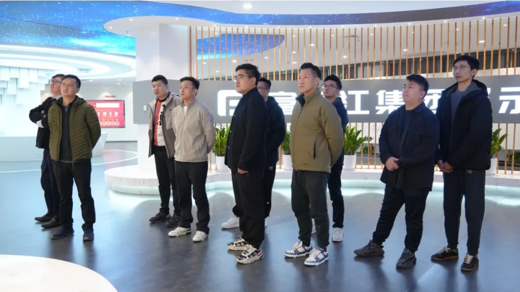 商丘市新北区春江街路青年企业家商会会长冷海峰一行到访pg电子游戏环保
